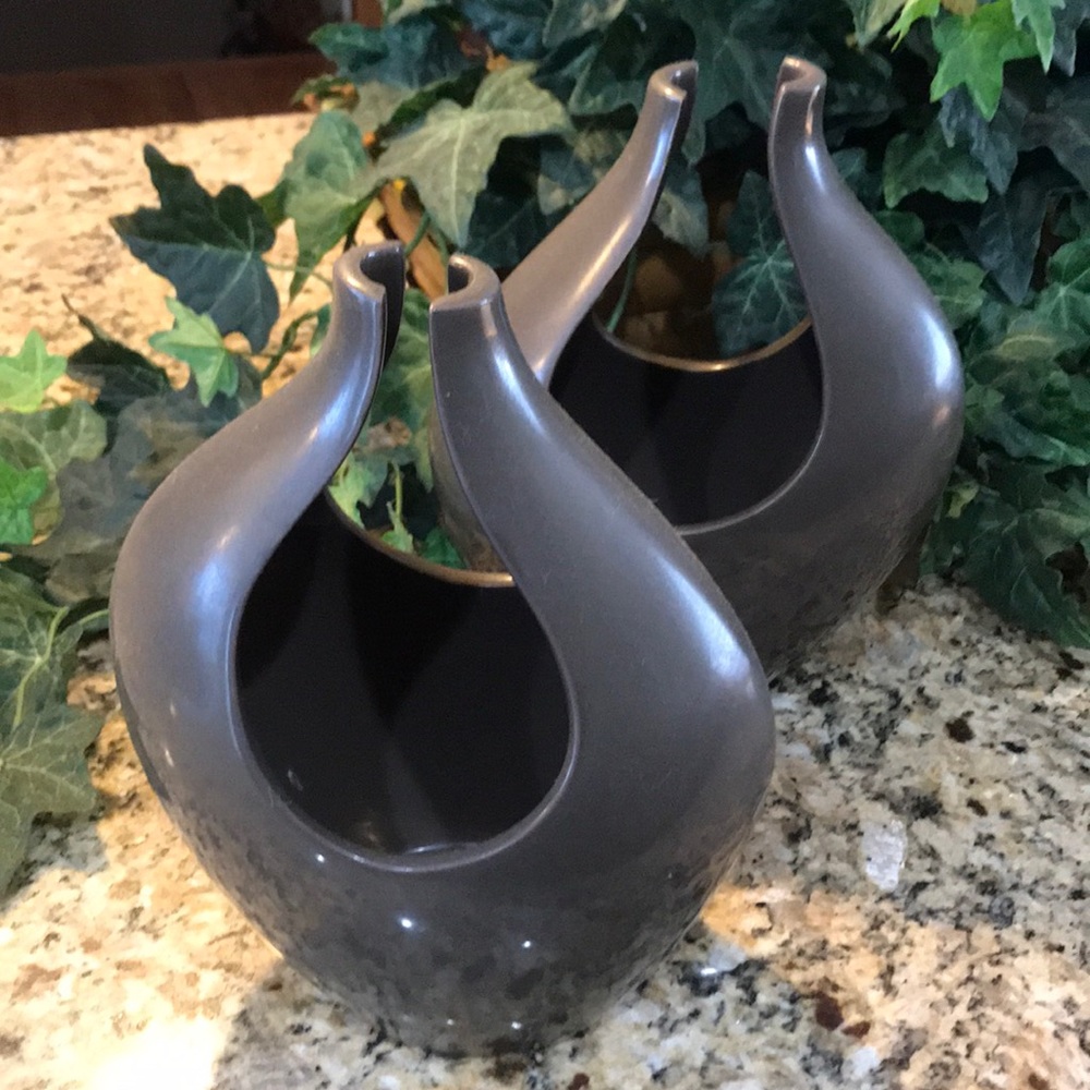 *Feature* Pair Decorative Accent Vases | Gray